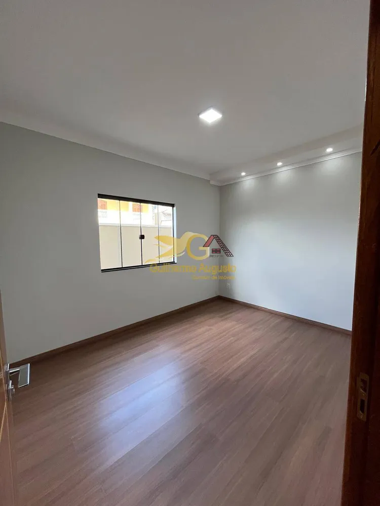 Casa, 3 quartos, 236 m² - Foto 4