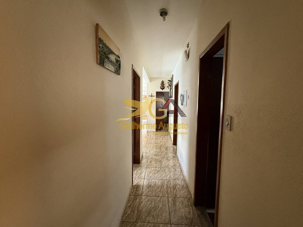 Casa, 4 quartos, 180 m² - Foto 2