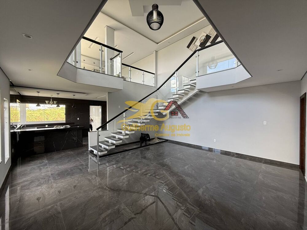Casa, 3 quartos, 500 m² - Foto 1