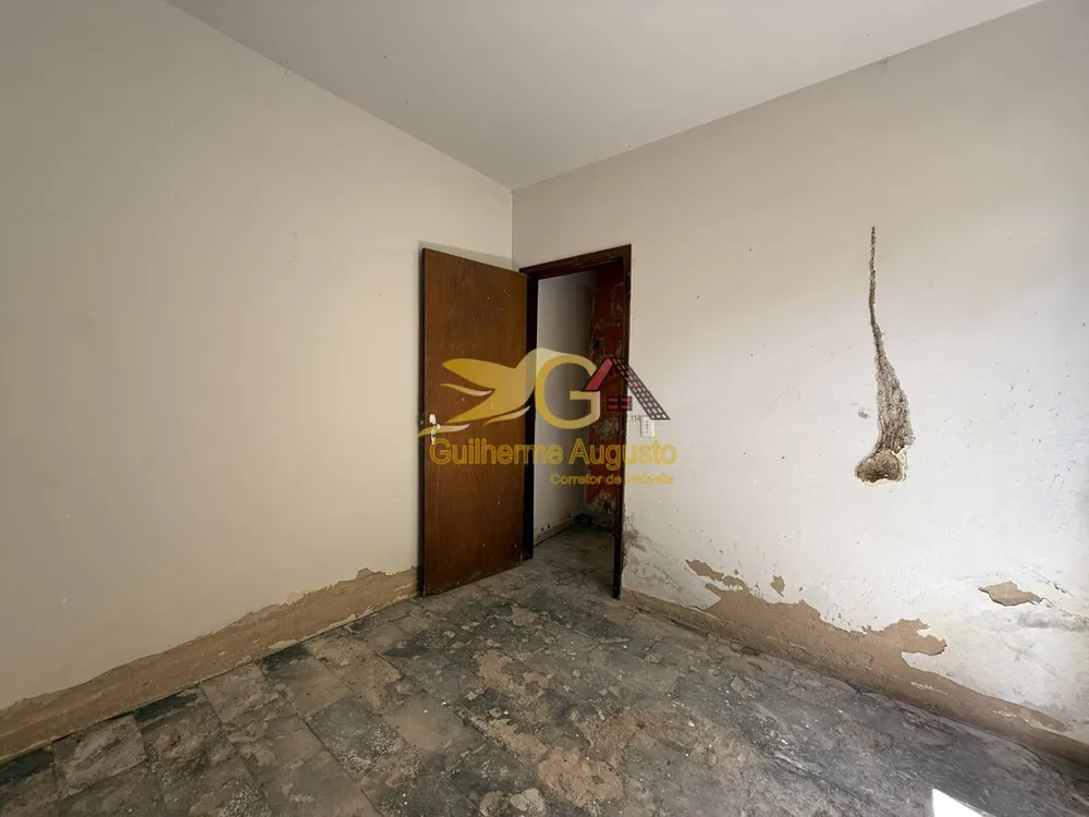 Casa, 4 quartos, 250 m² - Foto 2