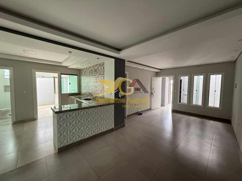 Casa, 5 quartos, 260 m² - Foto 2