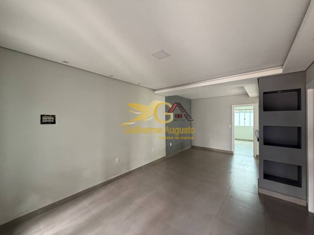 Casa, 5 quartos, 260 m² - Foto 4