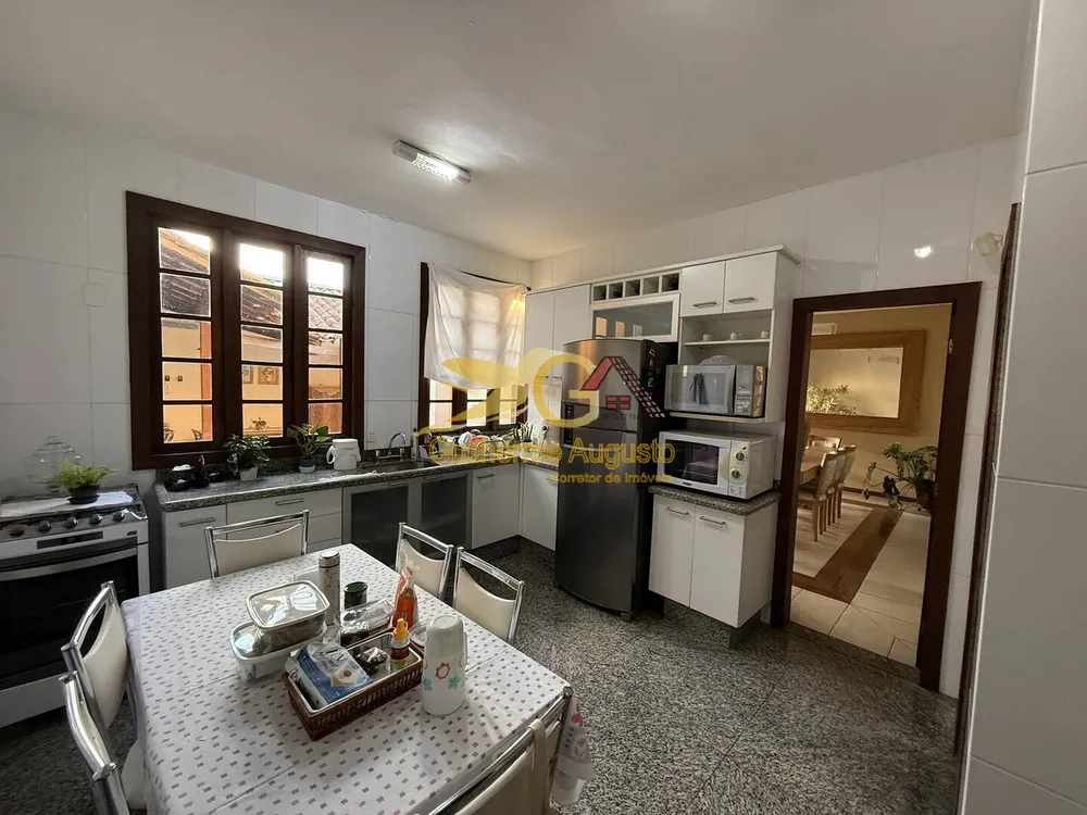 Casa, 3 quartos, 278 m² - Foto 6