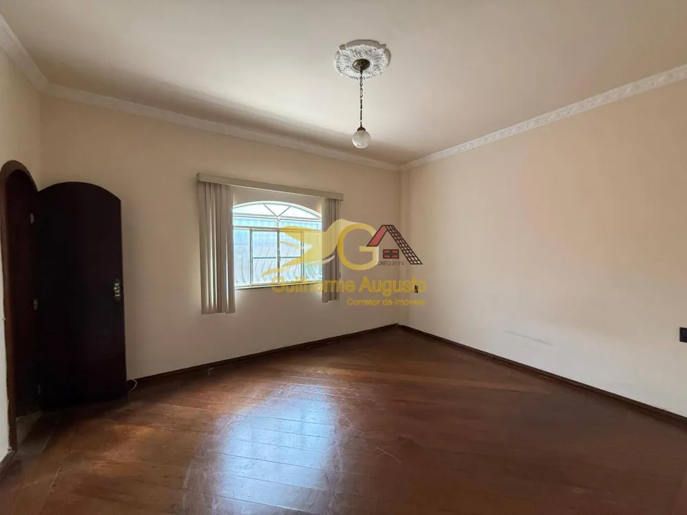 Casa, 4 quartos, 250 m² - Foto 11