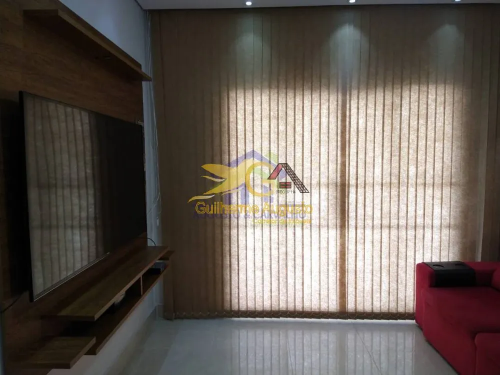 Casa, 3 quartos, 210 m² - Foto 2