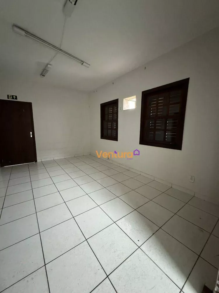 Casa, 4 quartos, 210 m² - Foto 13