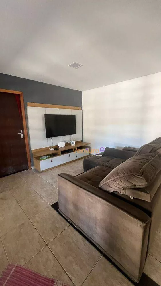 Casa, 3 quartos, 190 m² - Foto 1