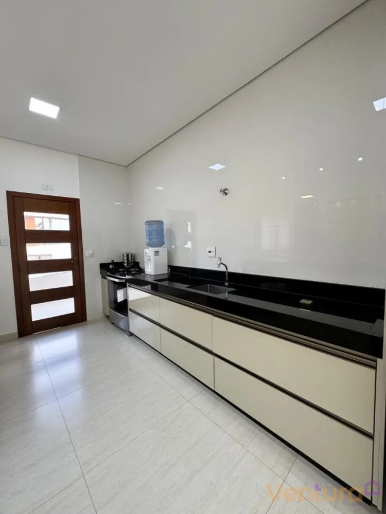 Sítio, 2 quartos, 1000 m² - Foto 4
