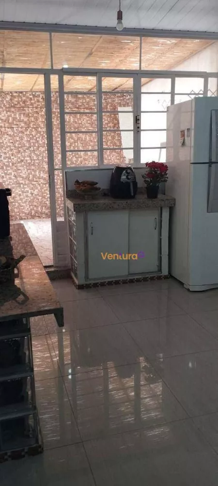 Casa, 3 quartos, 132 m² - Foto 1