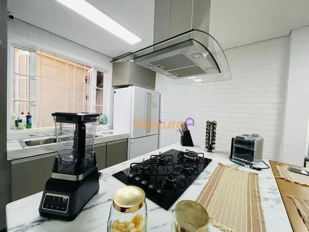 Casa, 3 quartos, 270 m² - Foto 2