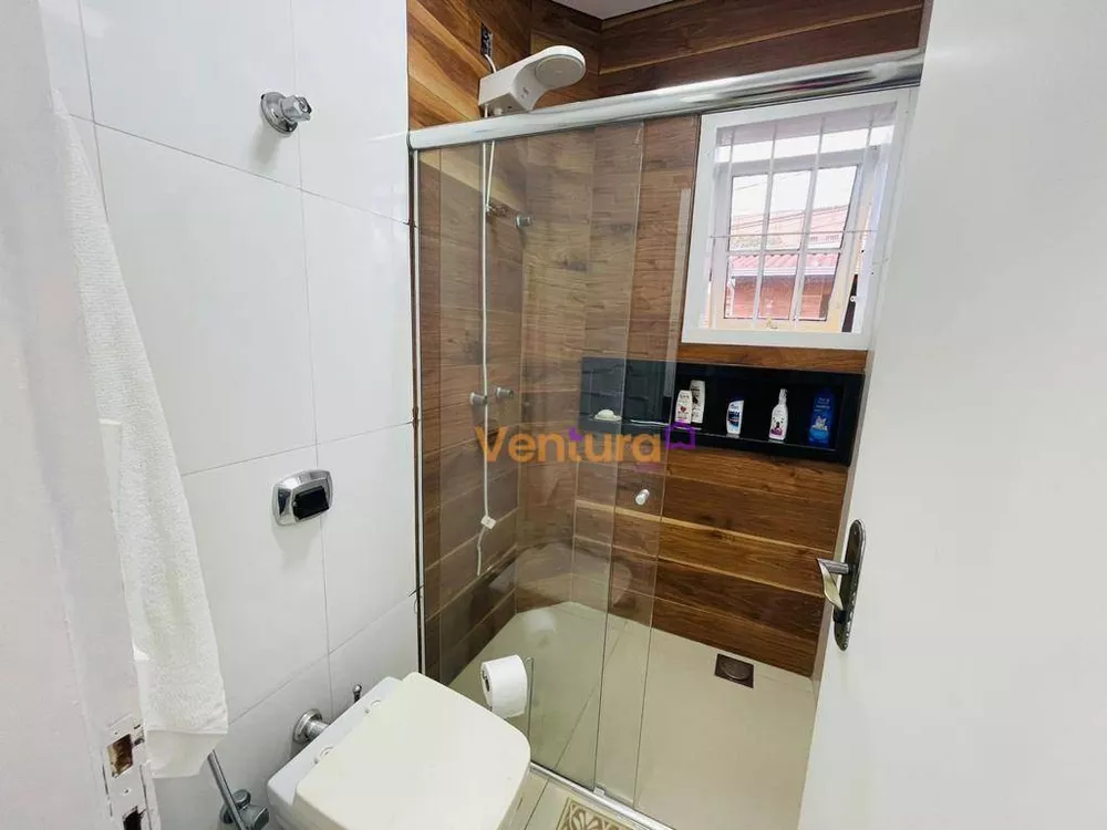 Casa, 3 quartos, 270 m² - Foto 1