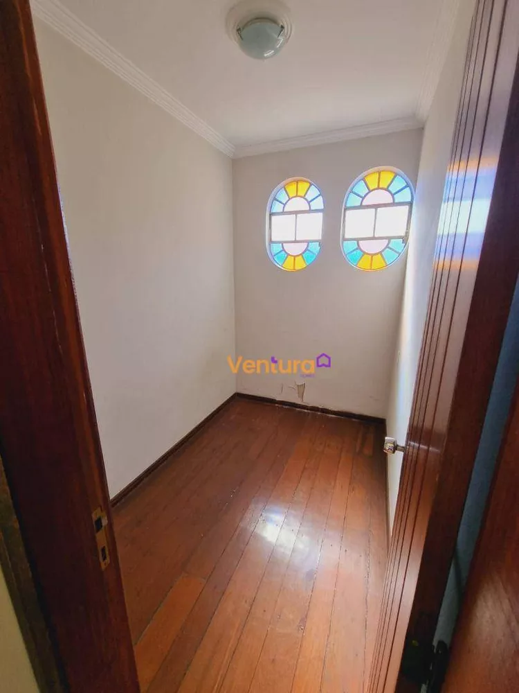 Apartamento, 3 quartos, 162 m² - Foto 2