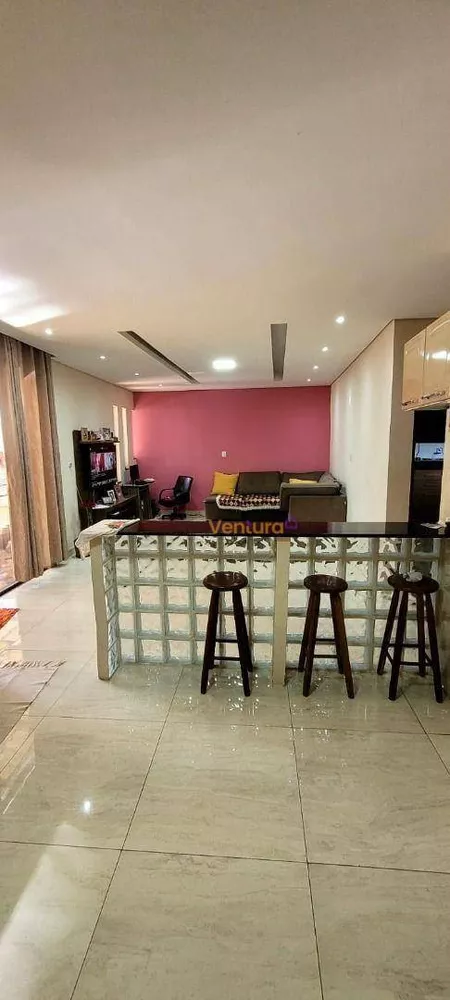 Casa, 2 quartos, 100 m² - Foto 1