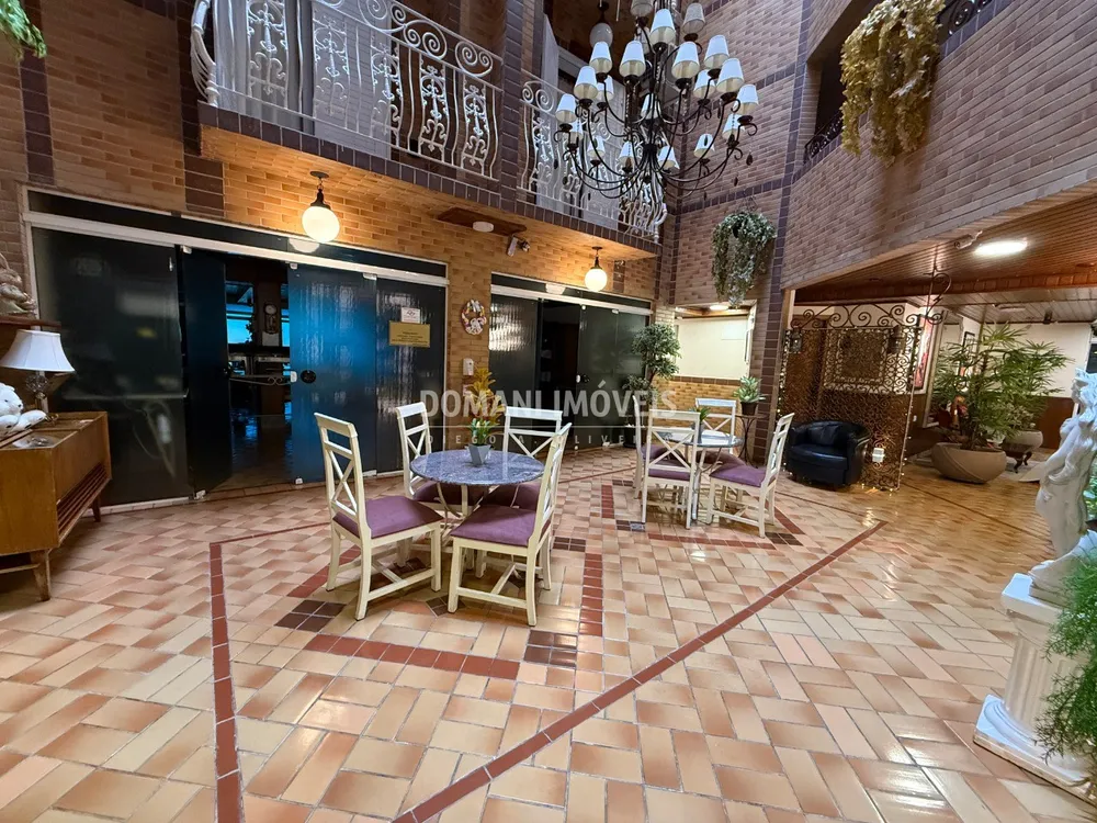Prédio Inteiro - Foto 1