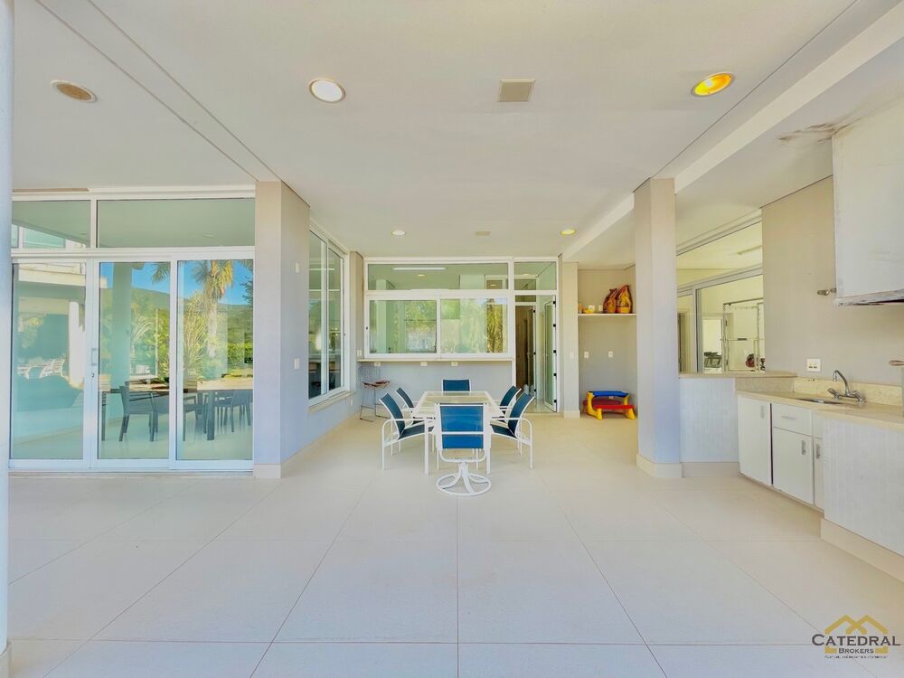 Casa de Condomínio à venda com 6 quartos, 1000m² - Foto 10