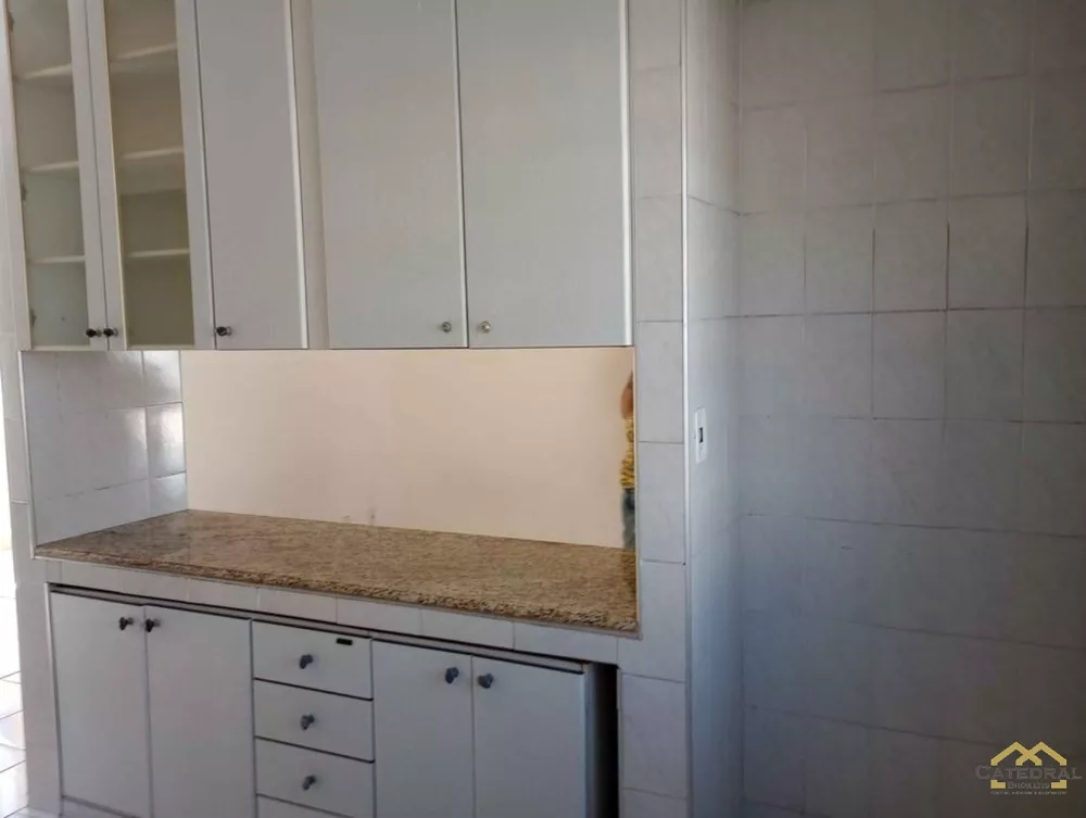 Apartamento à venda com 2 quartos, 50m² - Foto 3