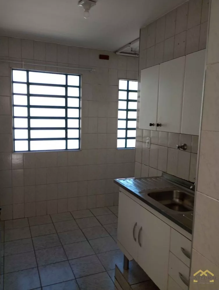 Apartamento à venda com 2 quartos, 50m² - Foto 2