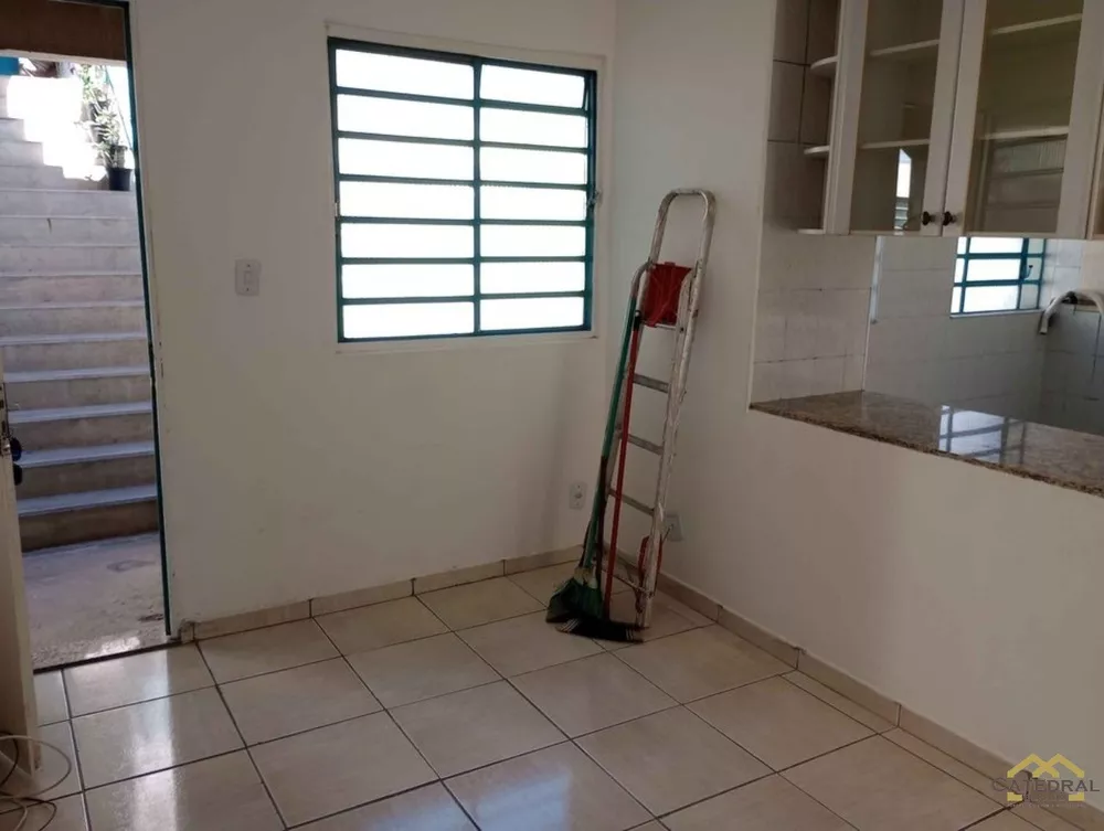 Apartamento à venda com 2 quartos, 50m² - Foto 1