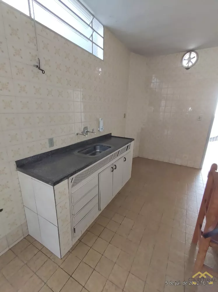 Casa à venda com 3 quartos, 123m² - Foto 4