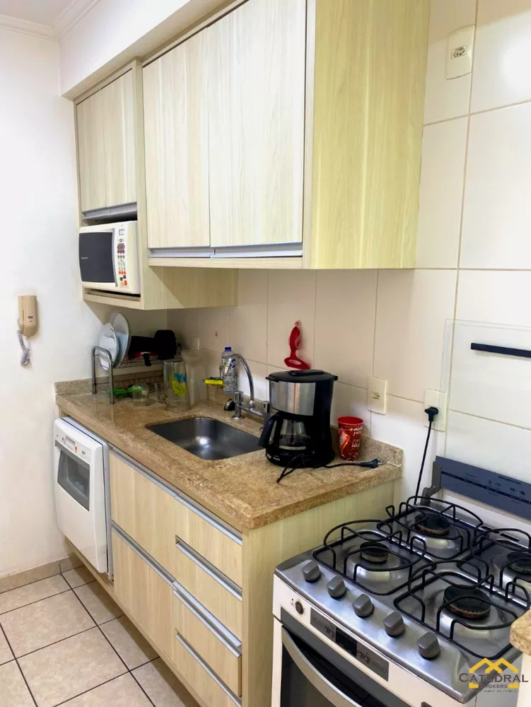 Apartamento à venda com 3 quartos, 86m² - Foto 4