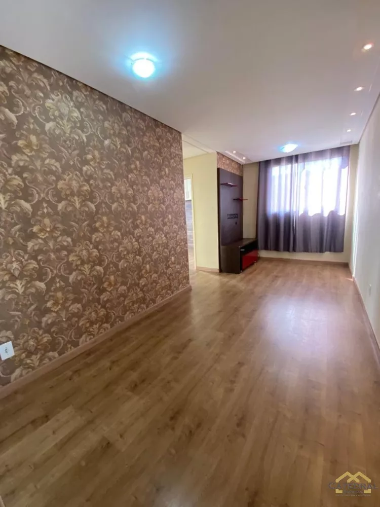 Apartamento à venda com 2 quartos, 52m² - Foto 1