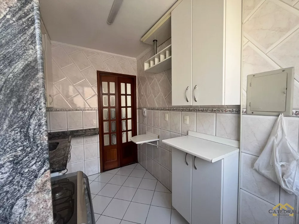 Apartamento à venda e aluguel com 3 quartos, 62m² - Foto 4