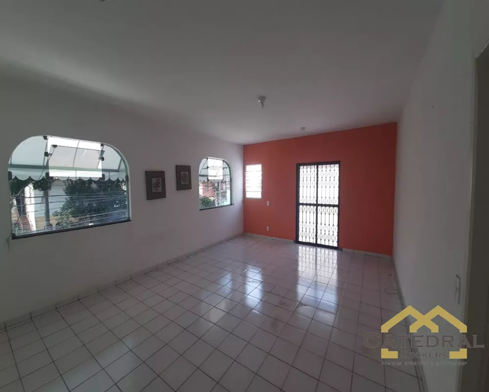 Casa, 3 quartos, 341 m² - Foto 4