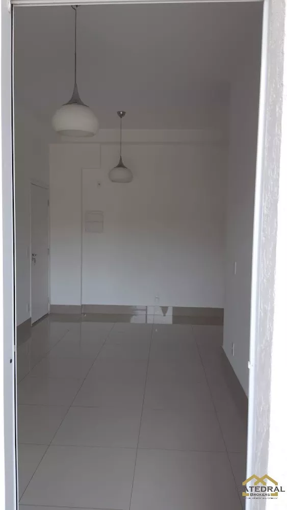 Apartamento à venda com 2 quartos, 66m² - Foto 5