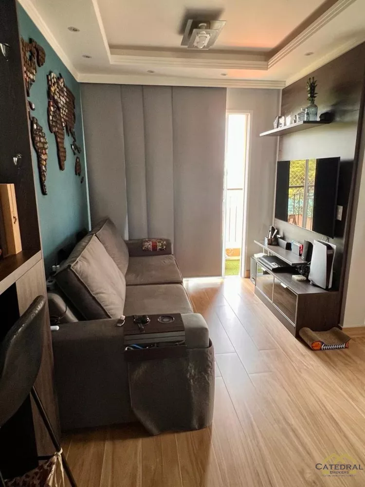 Apartamento à venda com 2 quartos, 50m² - Foto 2