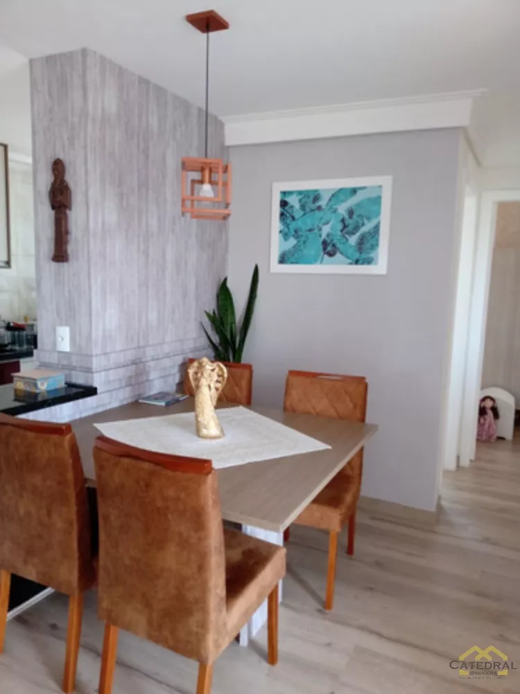 Apartamento à venda com 2 quartos, 52m² - Foto 2