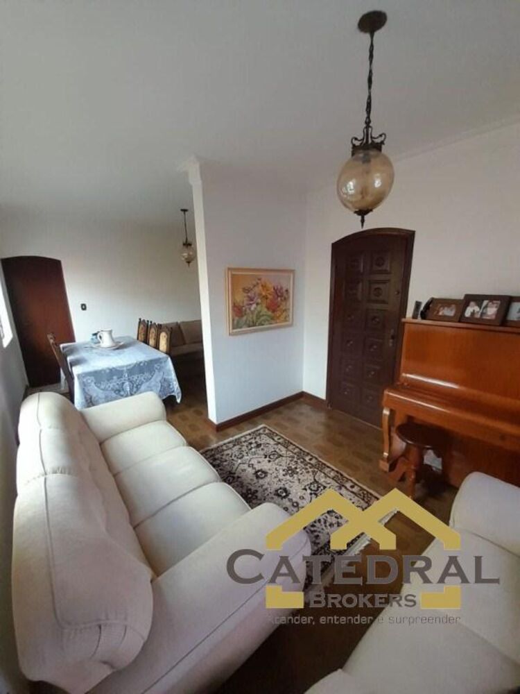 Sobrado à venda com 3 quartos, 298m² - Foto 3