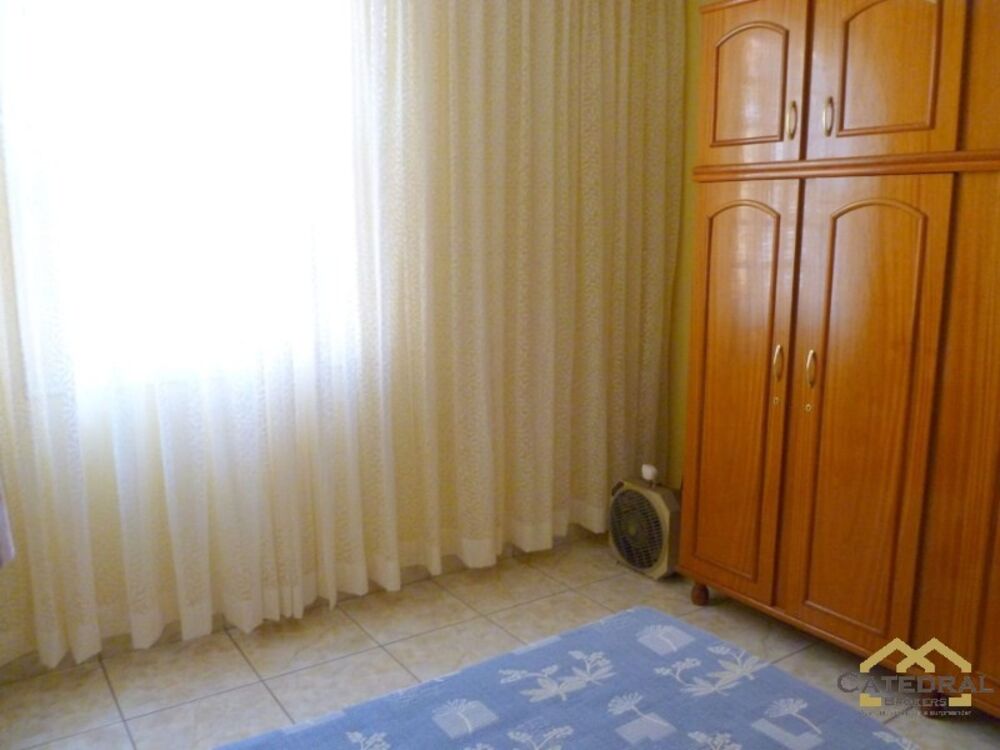 Casa à venda com 3 quartos, 180m² - Foto 7