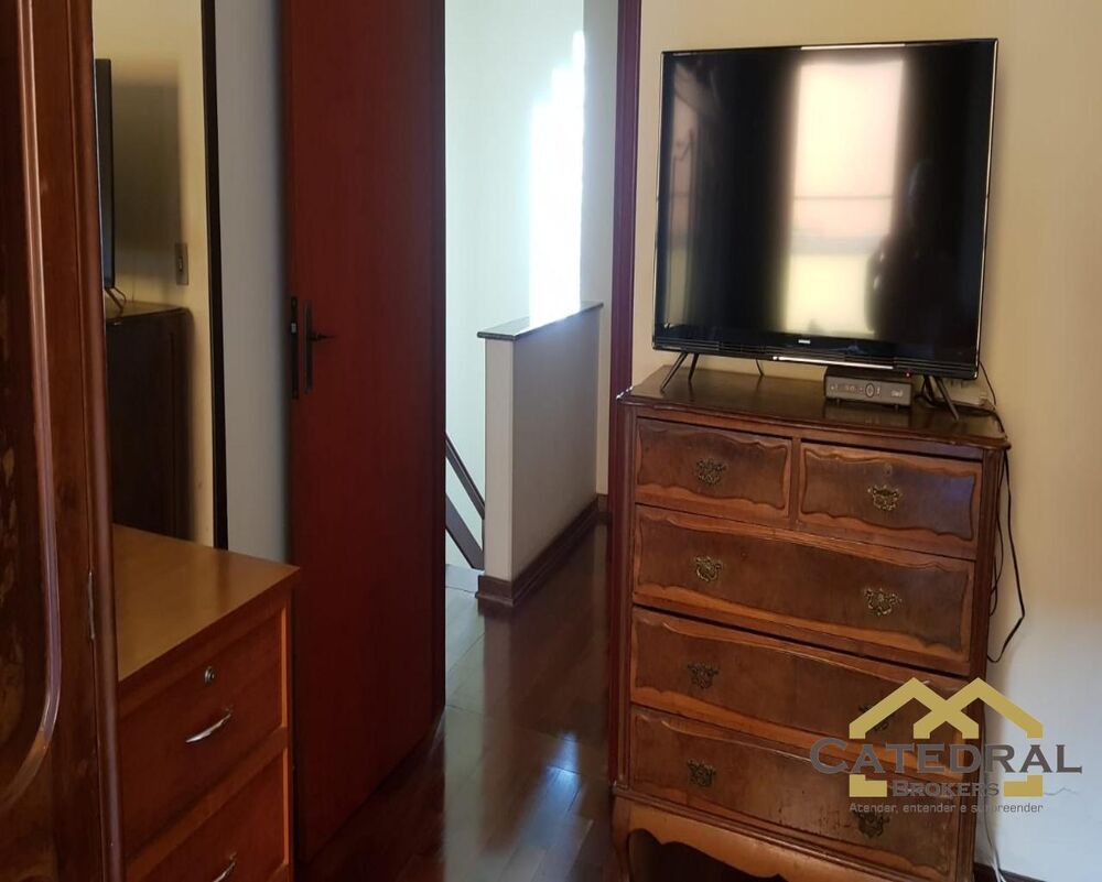 Casa, 3 quartos, 303 m² - Foto 3