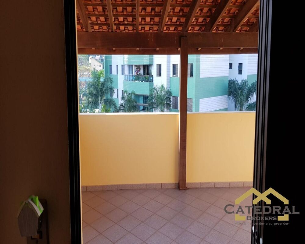 Casa, 3 quartos, 303 m² - Foto 4