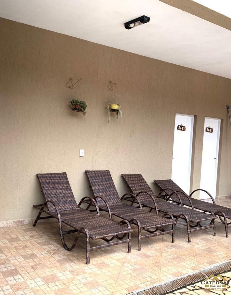 Chácara à venda com 7 quartos, 220m² - Foto 17