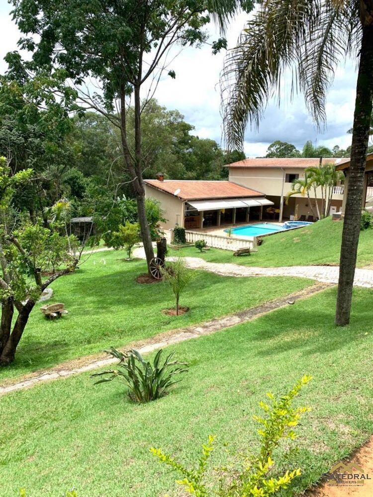 Chácara à venda com 7 quartos, 220m² - Foto 28