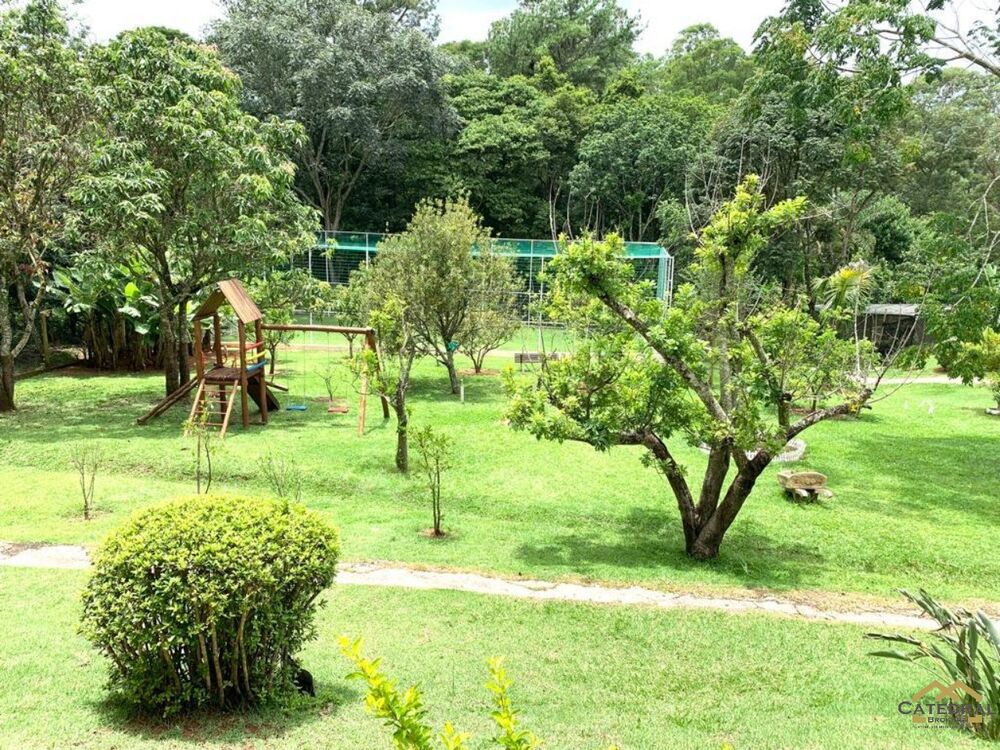Chácara à venda com 7 quartos, 220m² - Foto 27