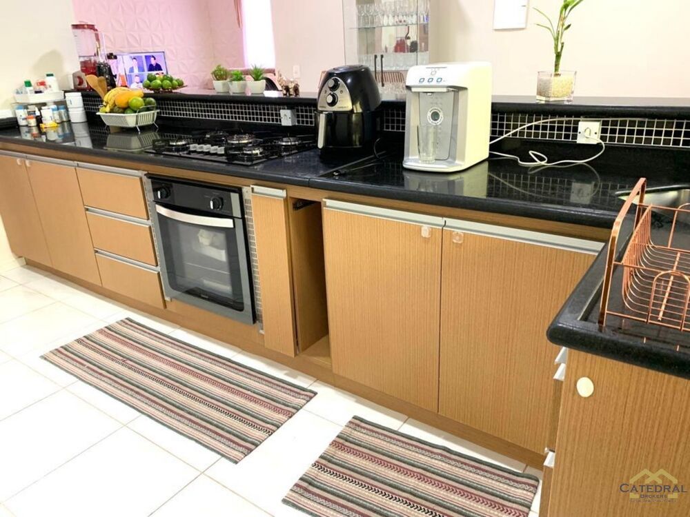 Chácara à venda com 7 quartos, 220m² - Foto 5