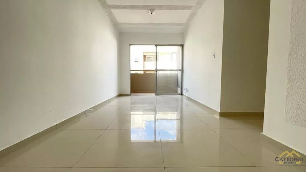 Apartamento à venda com 2 quartos, 56m² - Foto 1