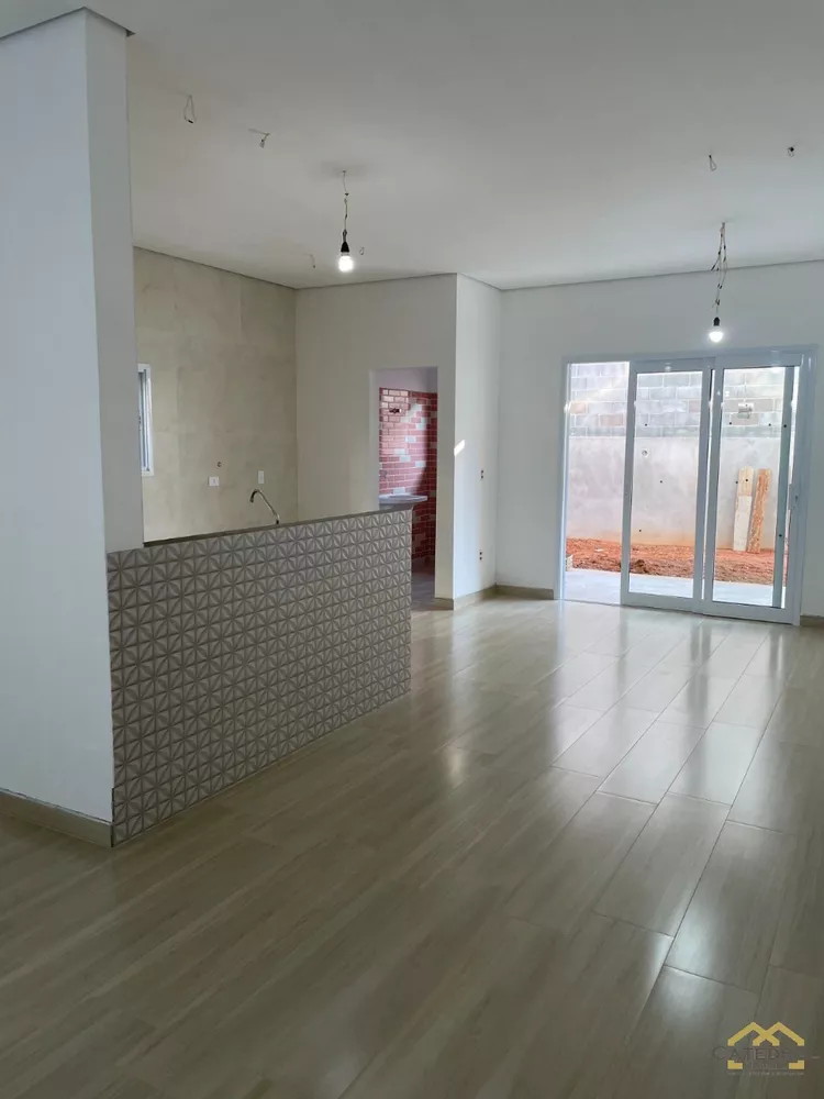 Casa de Condomínio à venda com 3 quartos, 147m² - Foto 3