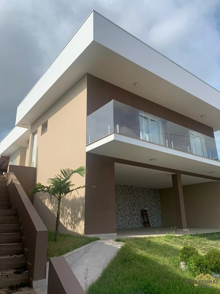 Casa de Condomínio à venda com 3 quartos, 220m² - Foto 1