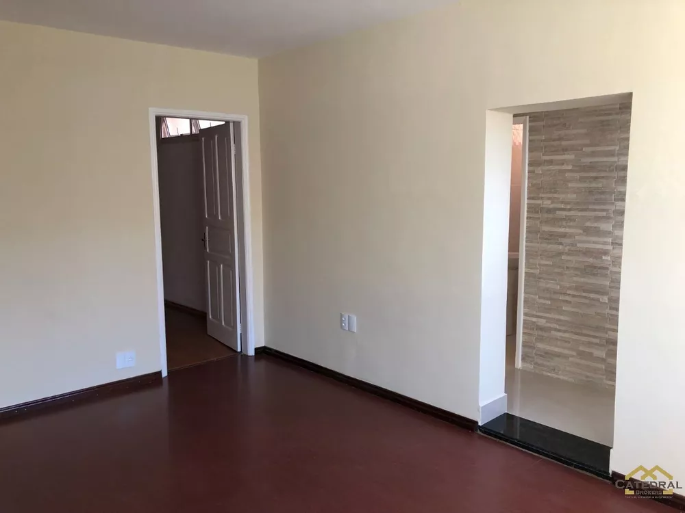 Prédio Inteiro para alugar, 90m² - Foto 3