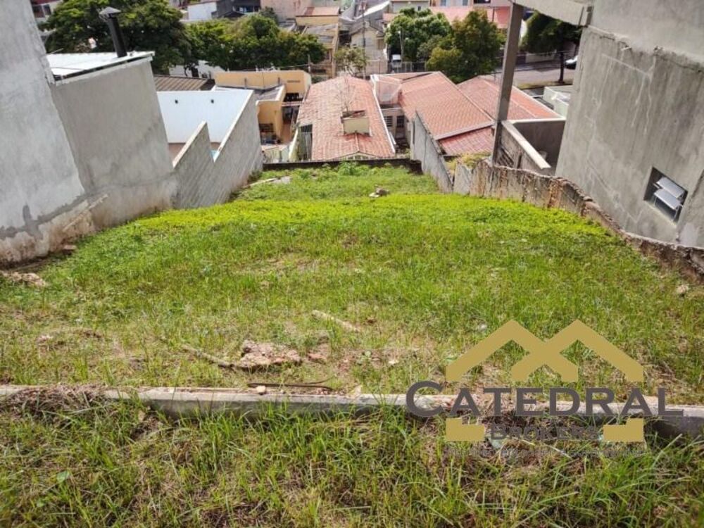 Terreno, 240 m² - Foto 1