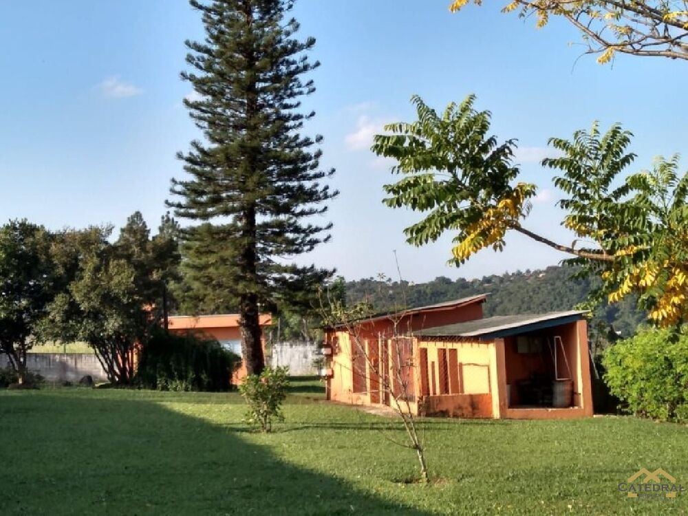 Chácara à venda com 7 quartos, 9000m² - Foto 1
