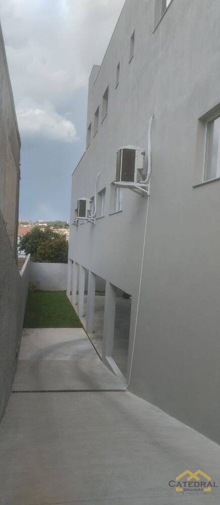 Loja-Salão para alugar, 300m² - Foto 1