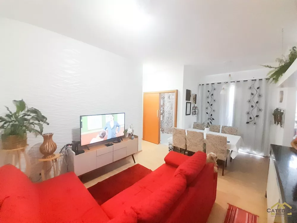 Apartamento à venda com 2 quartos, 95m² - Foto 1