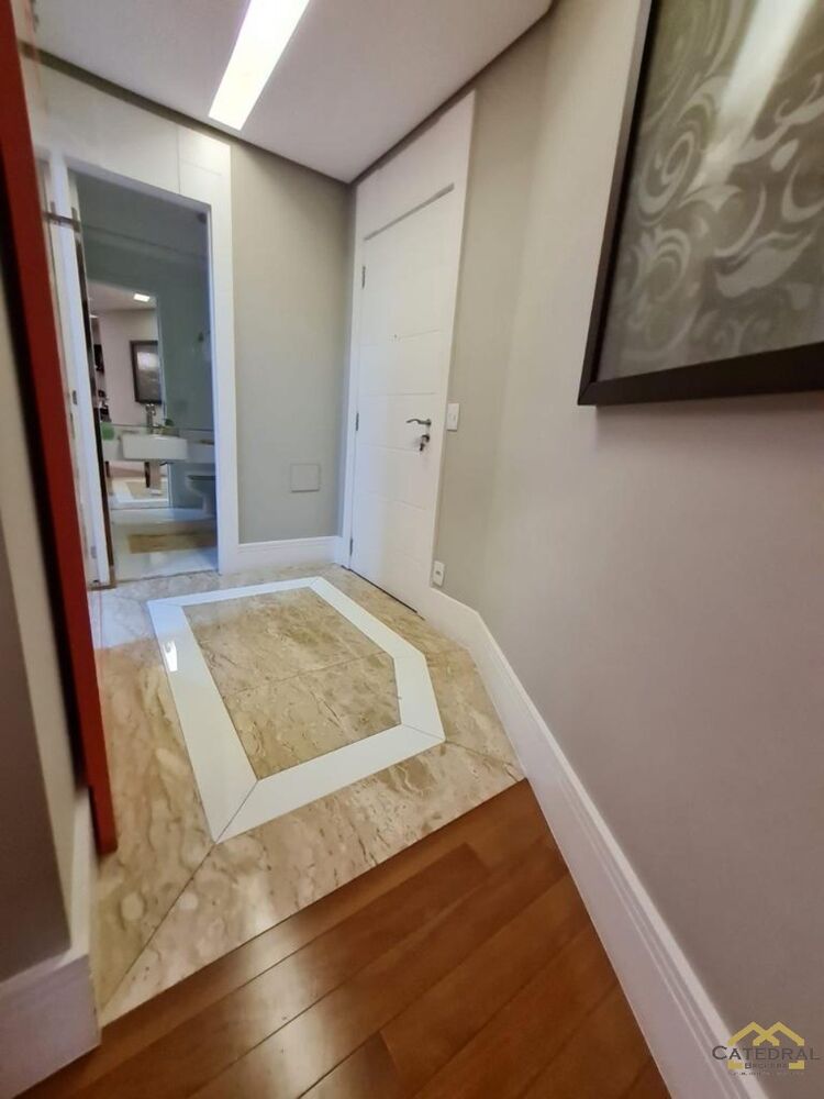 Apartamento, 3 quartos, 120 m² - Foto 1