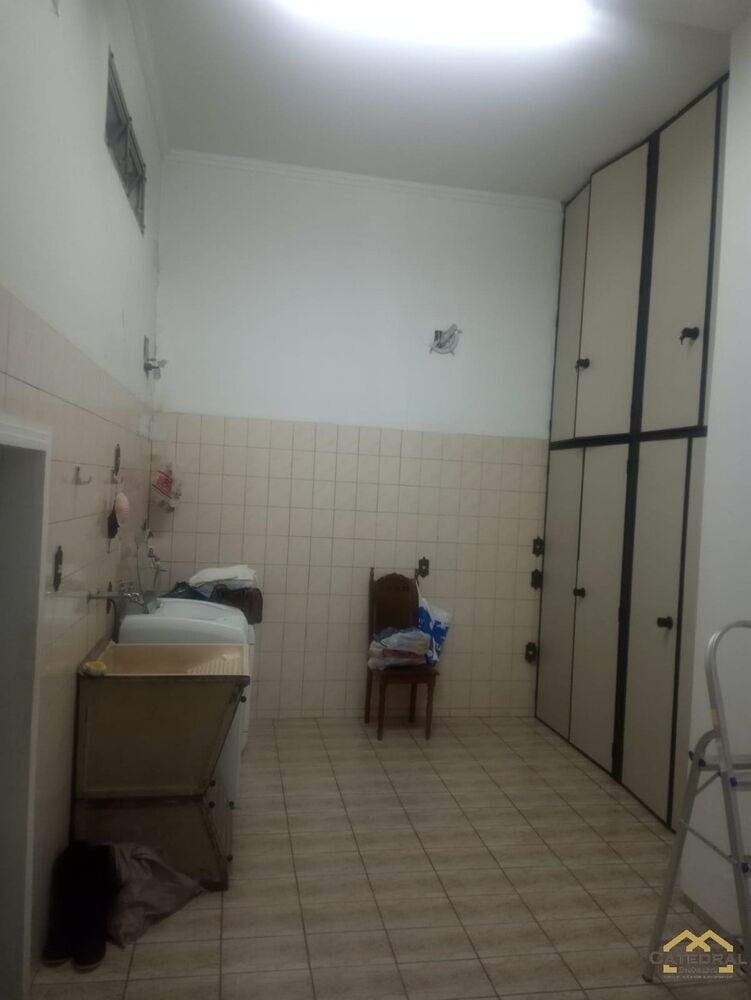 Sobrado à venda com 3 quartos, 190m² - Foto 4