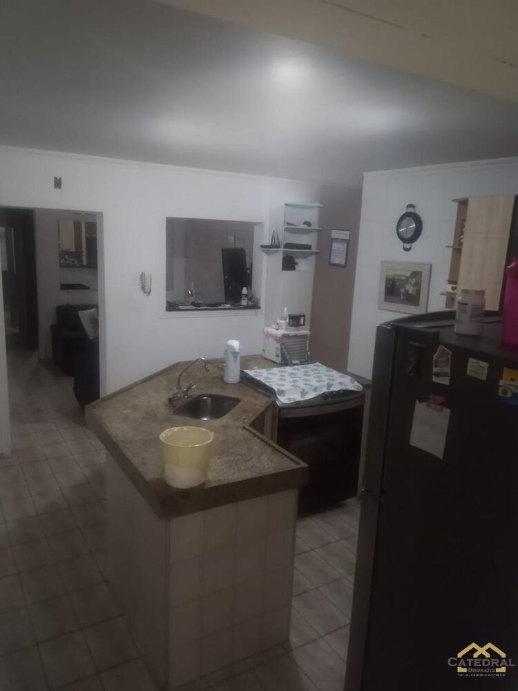 Sobrado à venda com 3 quartos, 190m² - Foto 1