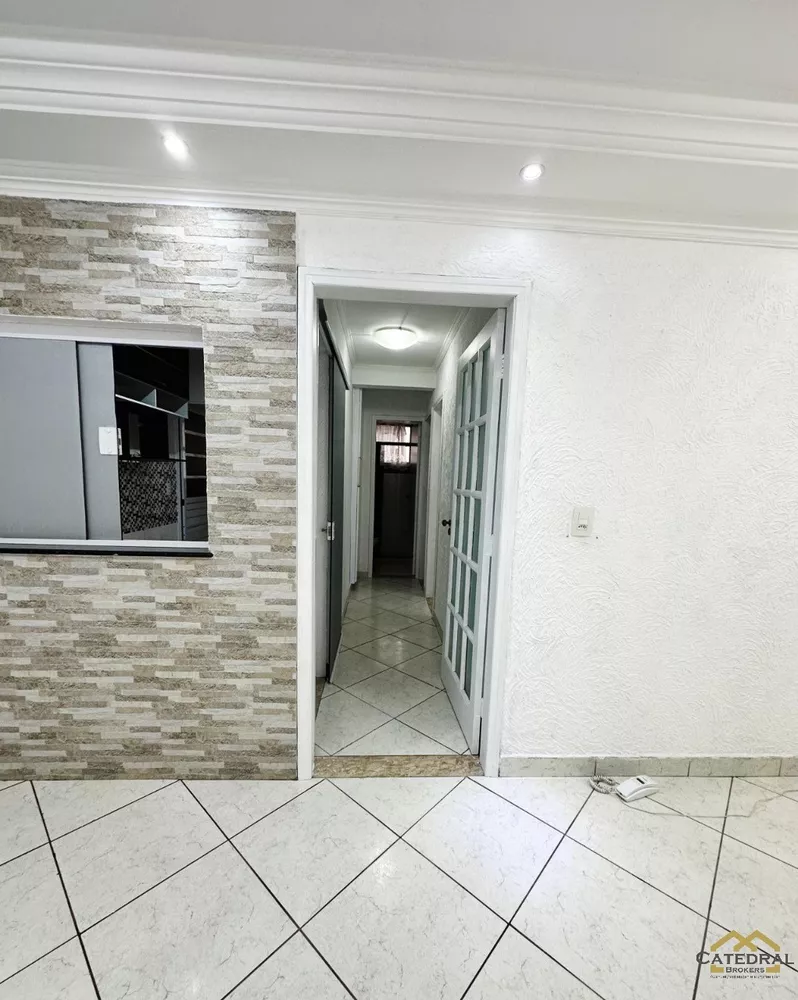 Apartamento à venda com 2 quartos, 56m² - Foto 2